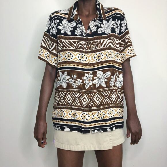 VINTAGE | 1990s Neutral Tropical Tribal Abstract Print Camp Hawaiian Shirt - Picture 4 of 8
